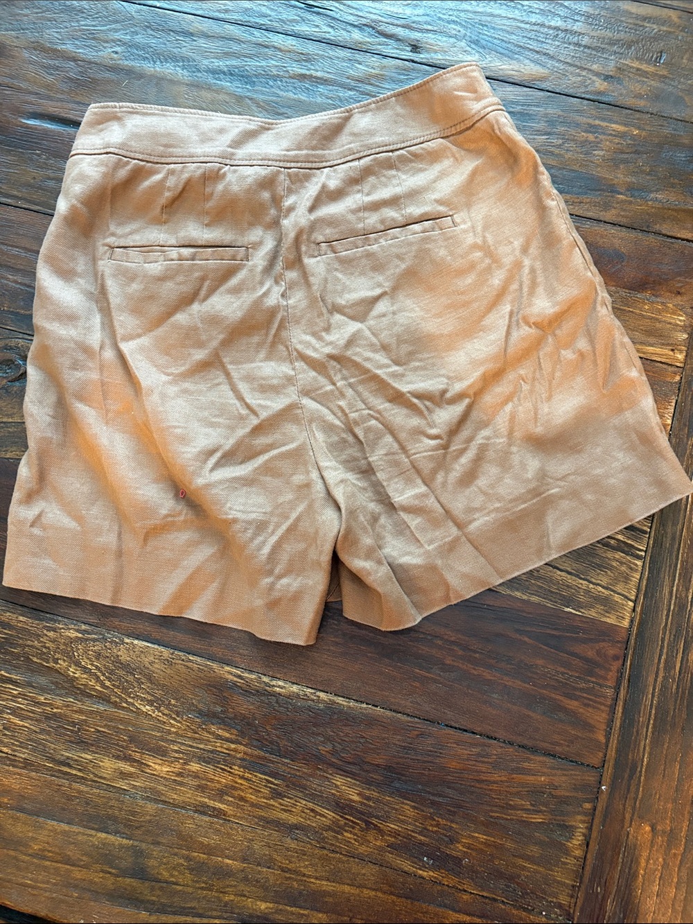 White House Black Market Tan Skort with Buckle Belt - Picture 5 of 5
